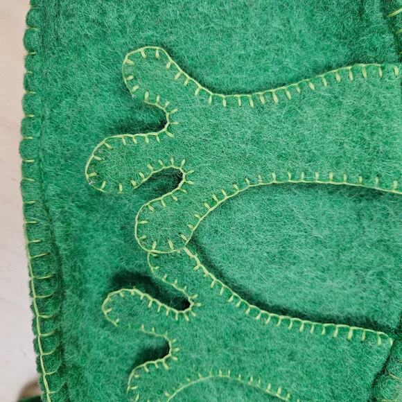 Hand Felted Frog Backpack Kids Children Green zipper pockets adjustable straps - Picture 5 of 7